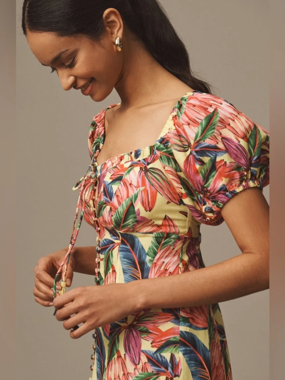 Farm Rio sweetheart linen Floral Puff-Sleeve Midi Dress - Yellow/Pink - Picture 3 of 5